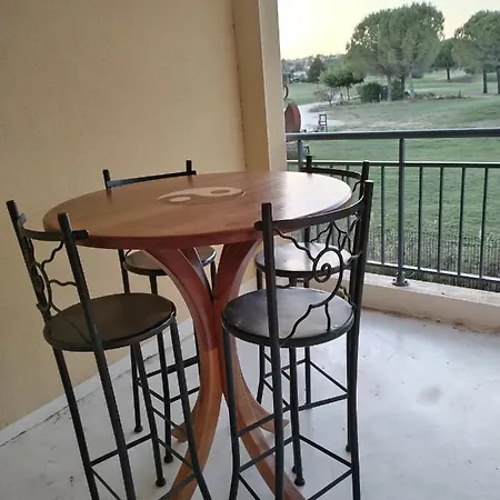 Deluxe Vue Sur Golf Juvignac