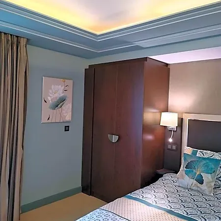 Deluxe Vue Sur Golf